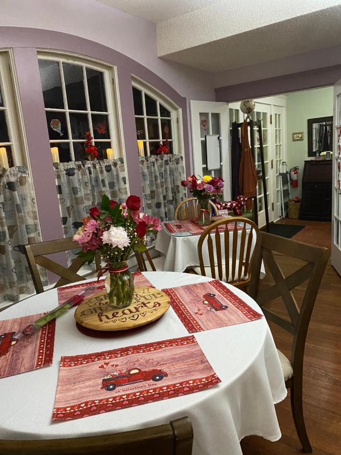 Ms. Maggie'S South Country Inn Дейтона-Бич Экстерьер фото
