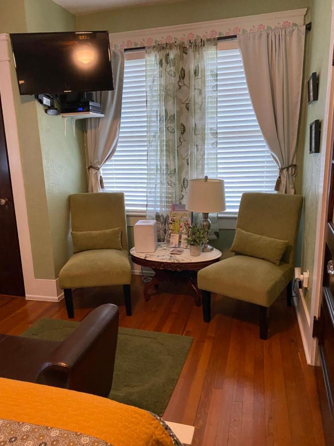 Ms. Maggie'S South Country Inn Дейтона-Бич Экстерьер фото