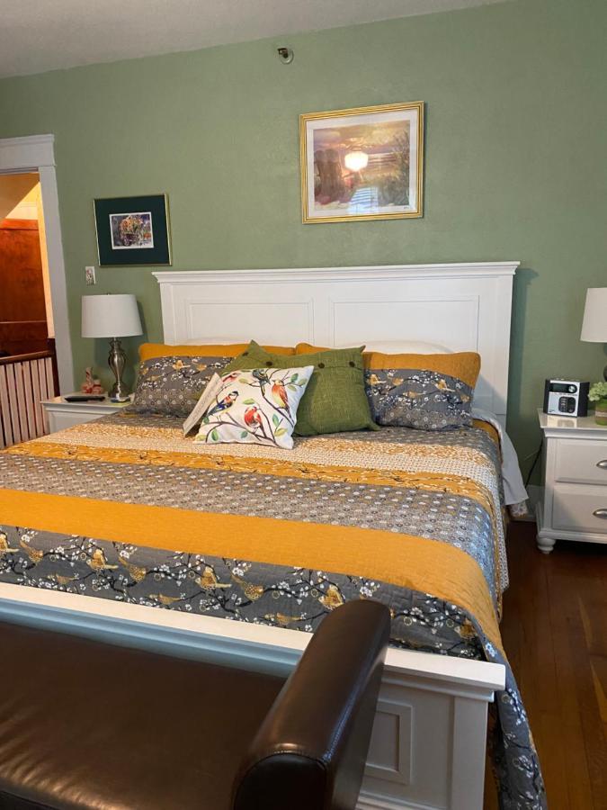 Ms. Maggie'S South Country Inn Дейтона-Бич Экстерьер фото