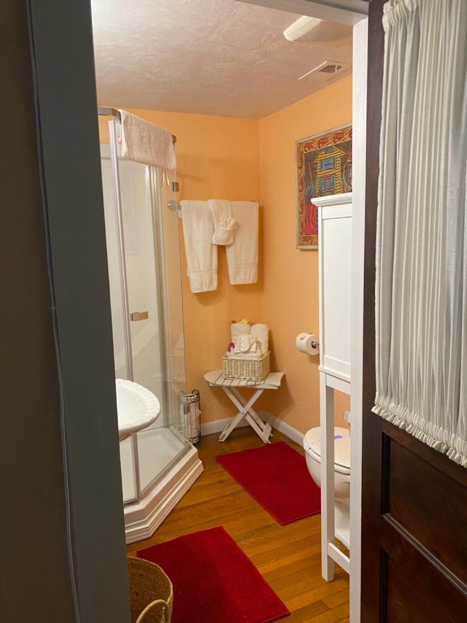 Ms. Maggie'S South Country Inn Дейтона-Бич Экстерьер фото